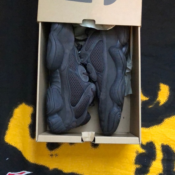 Here Yezzy 500 Black Utility